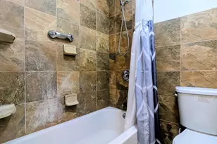 6161 N Hoyne Ave, Chicago, IL 60659 - Photo 9
