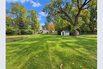 6417 Dunham Road, Downers Grove, IL 60516 - Photo 9