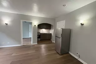 1712 W Estes Ave, Chicago, IL 60626 - Photo 9