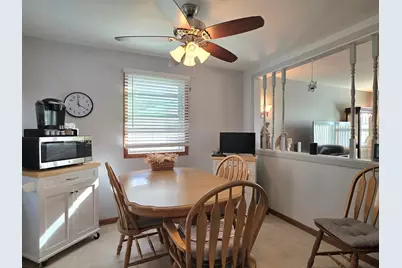 9001 S Maple Lane, Hickory Hills, IL 60457 - Photo 5