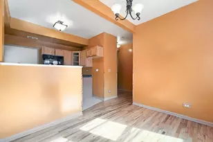 2317 E 70th Pl, Chicago, IL 60649 - Photo 5