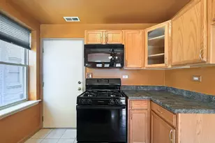 2317 E 70th Pl, Chicago, IL 60649 - Photo 7