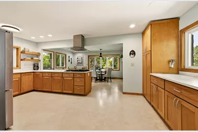 150 N Madison Street, Oswego, IL 60543 - Photo 21