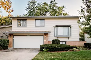 3405 Golfview Dr, Hazel Crest, IL 60429 - Photo 1