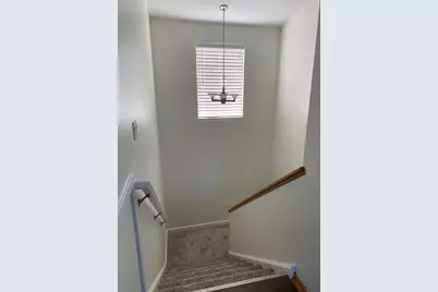 131 Silverstone Drive #131, Carpentersville, IL 60110 - Photo 13