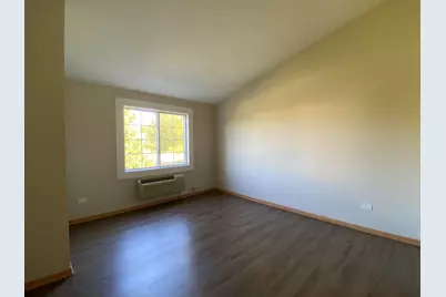 131 Silverstone Drive #131, Carpentersville, IL 60110 - Photo 9