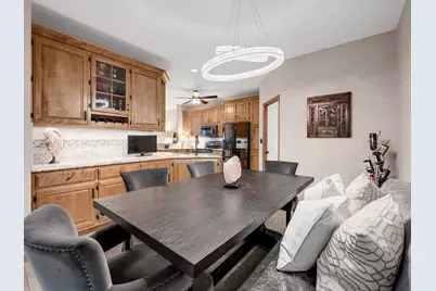 316 Reserve Circle, Clarendon Hills, IL 60514 - Photo 5