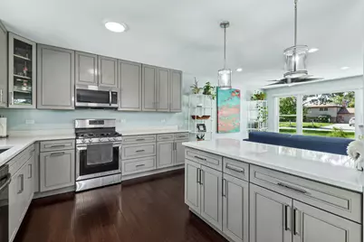 7701 Florence Avenue, Darien, IL 60561 - Photo 9
