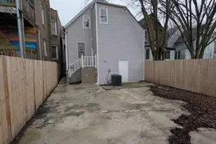 654 E 92nd Pl, Chicago, IL 60619 - Photo 27