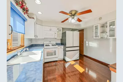 1919 Arklow Place, Schaumburg, IL 60194 - Photo 9
