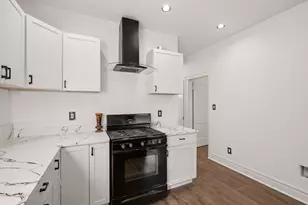 8247 S Throop St, Chicago, IL 60620 - Photo 15