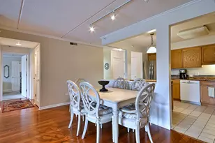 6807 N Milwaukee Ave, Niles, IL 60714 - Photo 11