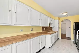 5501 Lincoln Ave, Morton Grove, IL 60053 - Photo 9