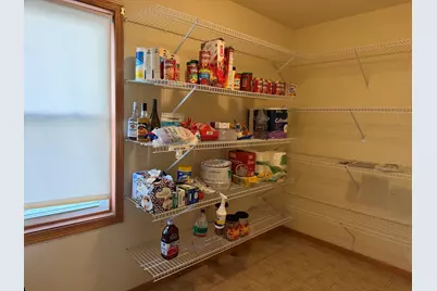 1318 Pleasant Street, Dekalb, IL 60115 - Photo 9