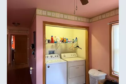 1318 Pleasant Street, Dekalb, IL 60115 - Photo 15