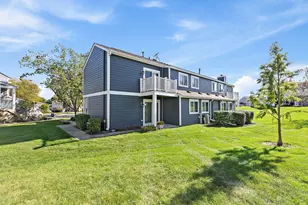 1002 Boston Cir, Schaumburg, IL 60193 - Photo 25