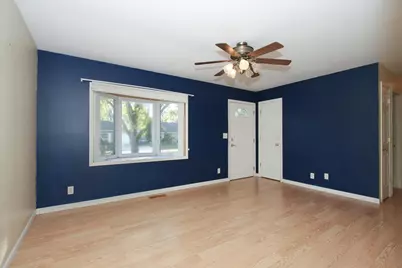 1606 Alexander Avenue, Streamwood, IL 60107 - Photo 3
