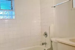 941 W 34th St, Chicago, IL 60608 - Photo 3