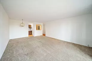 2200 S Stewart Ave, Lombard, IL 60148 - Photo 5
