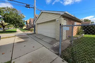 200 E 87th St, Chicago, IL 60619 - Photo 15