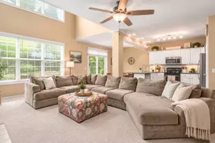 227 Wimbledon Pl, Bloomingdale, IL 60108 - Photo 5