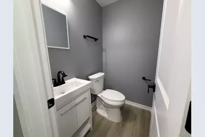 17700 Grandview Drive, Hazel Crest, IL 60429 - Photo 13