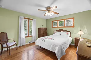 1102 W Burgoyne Rd, Arlington Heights, IL 60004 - Photo 11