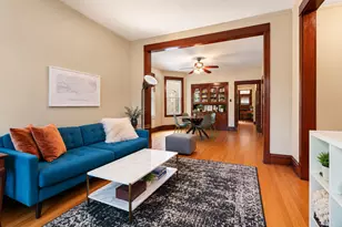 2037 W Cullom Ave, Chicago, IL 60618 - Photo 3