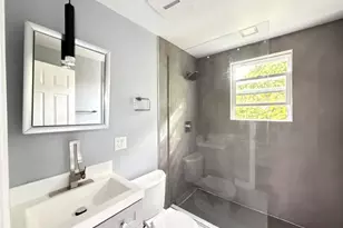 2729 N Campbell Ave, Chicago, IL 60647 - Photo 19