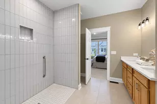 214 Burr Oak Circle, Elgin, IL 60124 - Photo 29