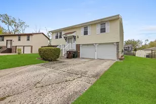 20128 S Kingston Ct, Frankfort, IL 60423 - Photo 1