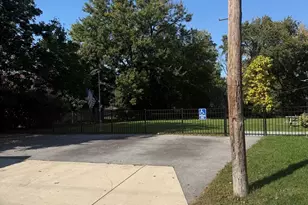 302 W Naperville Rd, Westmont, IL 60559 - Photo 1
