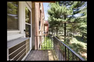 8541 N Lotus Ave, Skokie, IL 60077 - Photo 5