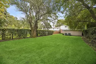 258 Lawton Rd, Riverside, IL 60546 - Photo 29
