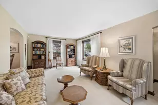 258 Lawton Rd, Riverside, IL 60546 - Photo 3