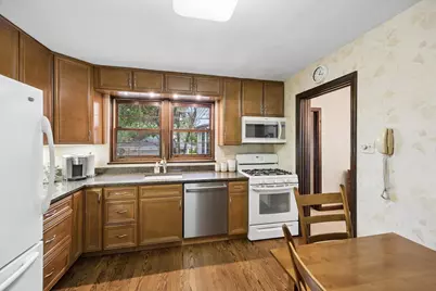 258 Lawton Road, Riverside, IL 60546 - Photo 9