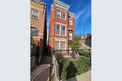 10048 S Avenue L Street #3, Chicago, IL 60617 - Photo 1