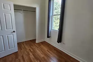 10048 S Ave L St, Chicago, IL 60617 - Photo 5