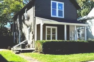 907 Porter St, Waukegan, IL 60085 - Photo 1