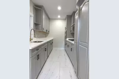 907 Porter Street, Waukegan, IL 60085 - Photo 11
