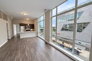 1545 W North Ave, Chicago, IL 60642 - Photo 7