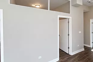 1545 W North Ave, Chicago, IL 60642 - Photo 13
