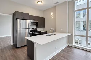 1545 W North Ave, Chicago, IL 60642 - Photo 3