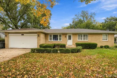 1931 Charles Lane, Aurora, IL 60505 - Photo 3