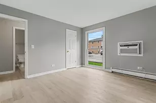 220 W Colfax St, Palatine, IL 60067 - Photo 11