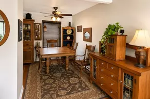 113 Holly Ave, Darien, IL 60561 - Photo 3