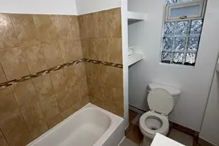 2301 S Sacramento Ave, Chicago, IL 60623 - Photo 5