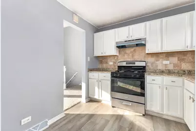 17909 Chartres Court, Hazel Crest, IL 60429 - Photo 11