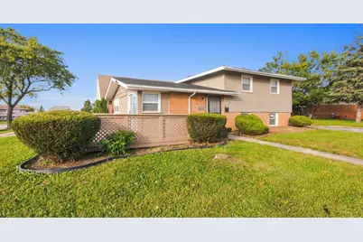 16767 Sunset Ridge Drive, Country Club Hills, IL 60478 - Photo 1