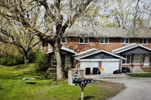 137 Dawn Way, New Lenox, IL 60451 - Photo 1